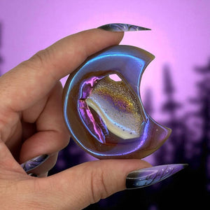 Aura Quartz Druy Moon Handheld