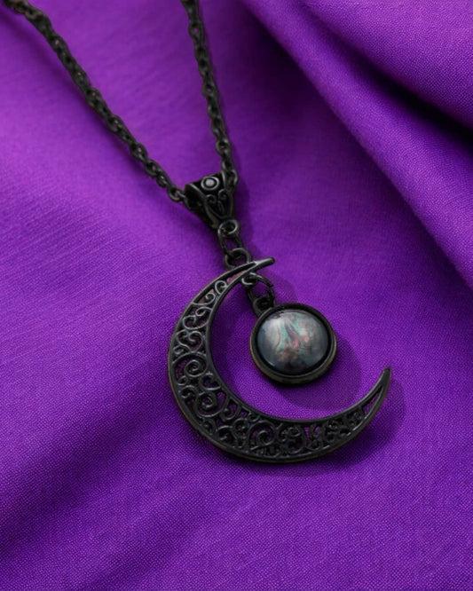 Veikwalker Necklace